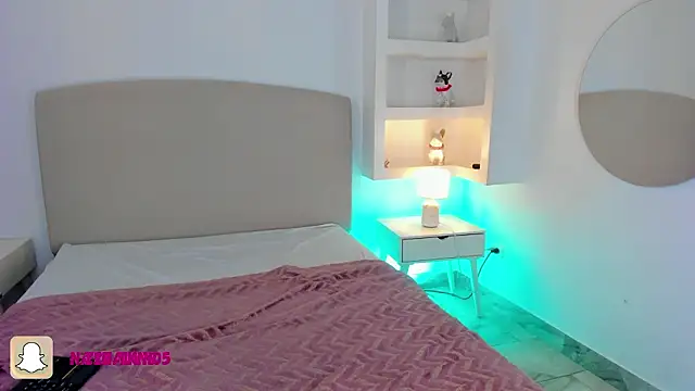 nathalynbarnes's cam snapshot