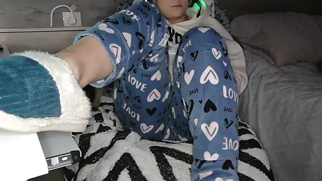 LaRa_forU's cam snapshot