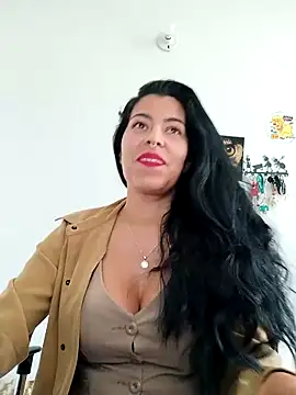 Luianna's cam snapshot