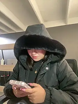 Camila_Duarte2's cam snapshot