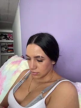 Marianahb-e's cam snapshot