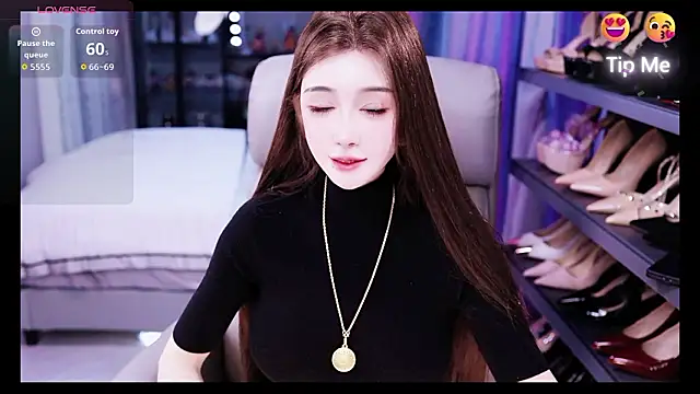 Liora-'s cam snapshot