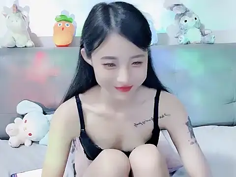 ShynBarbie94 live sex cam