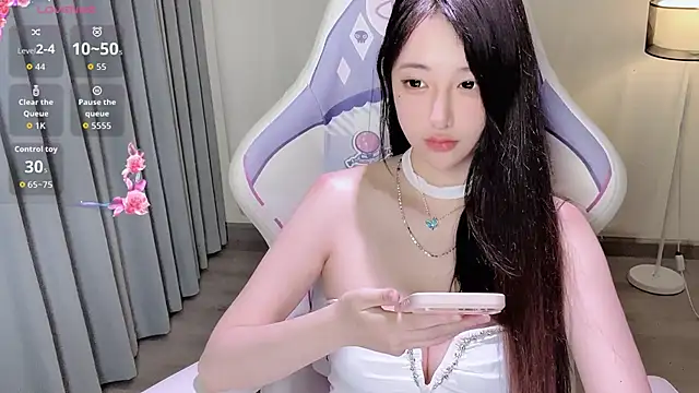 Audrey-12's cam snapshot