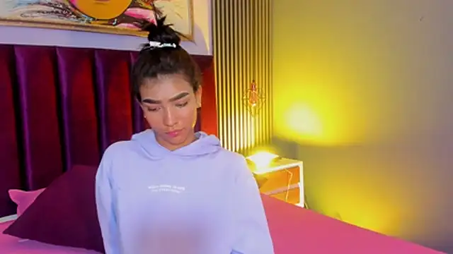 LauraAristizabal's cam snapshot