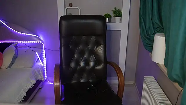 LisaElfy's cam snapshot