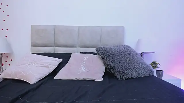 JulietaFerrer_'s cam snapshot