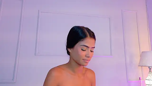 madisoncuper_'s cam snapshot