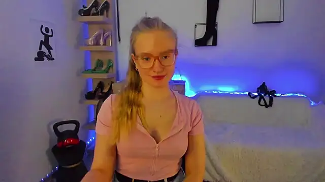 NancyHottie's cam snapshot