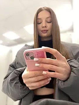 KrisMagnoly live sex cam