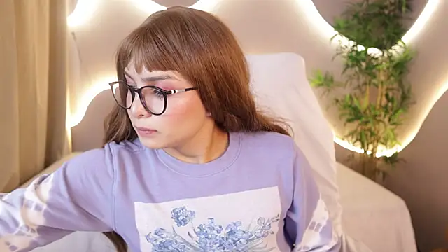 simone_sky live sex cam