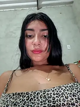 Sweed-virgin-pussy live sex cam