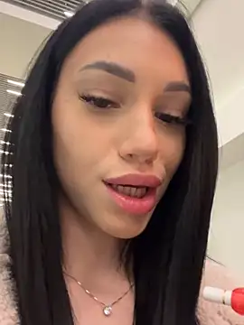 ilariea_girl live sex cam