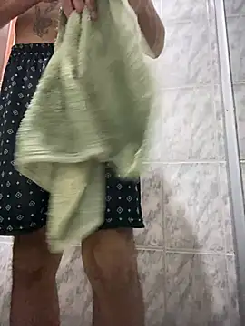 OfficialMineirinho live sex cam