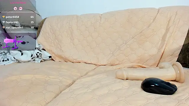 DomenicaW's cam snapshot