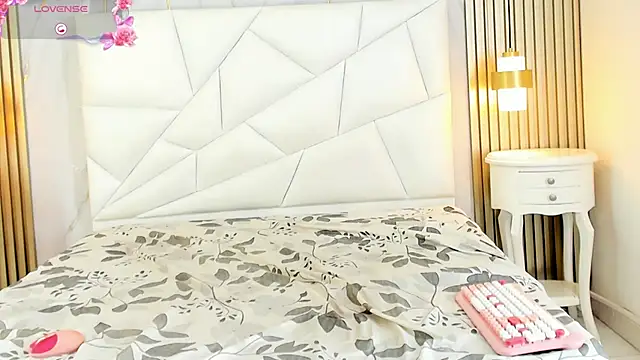 zurijones's cam snapshot