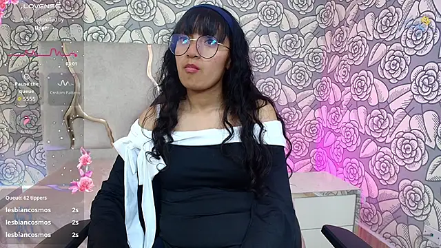 rosee_tay1's cam snapshot