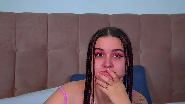 ChristinaMilton's cam snapshot