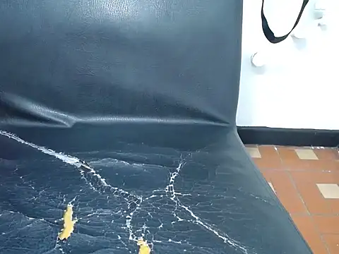 susy_pervertt's cam snapshot