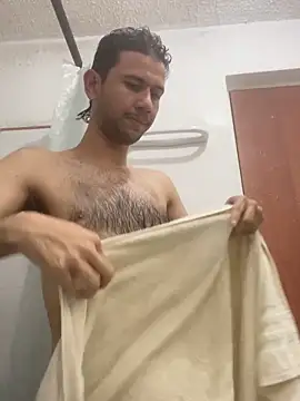 Michaell_Spinelly's cam snapshot