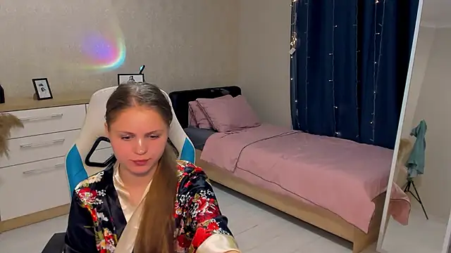 Alisa_Sweetiee's cam snapshot