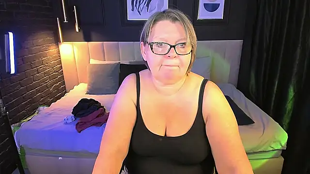 Shannonshine's cam snapshot