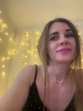 LucieMack's cam snapshot