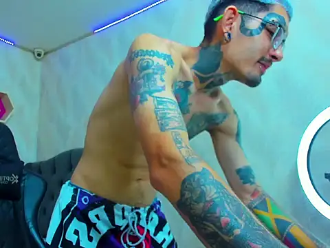 Boy_tatto77's cam snapshot