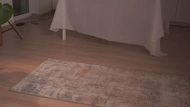 TuGvving's cam snapshot