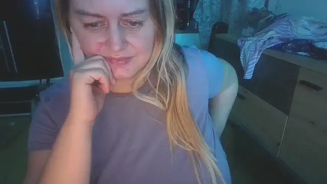 Meliss_Official9's cam snapshot