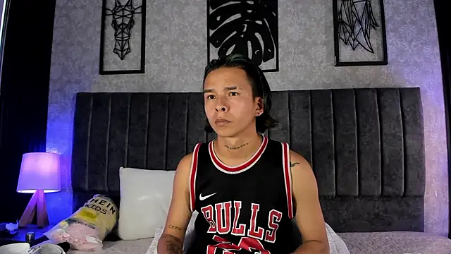 bliinkii_and_luka_'s cam snapshot