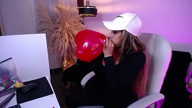 salome_drasin's cam snapshot