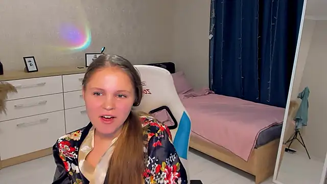 Alisa_Sweetiee's cam snapshot