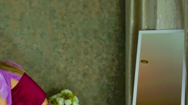 4example_Chloe's cam snapshot