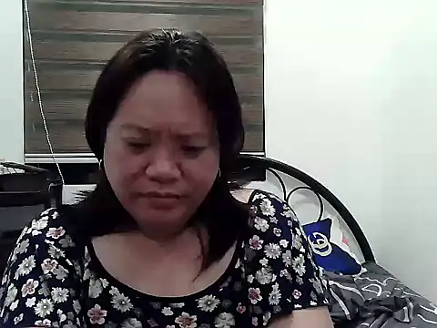 yummychubby29's cam snapshot