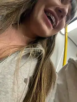 Sophie_Avory's cam snapshot