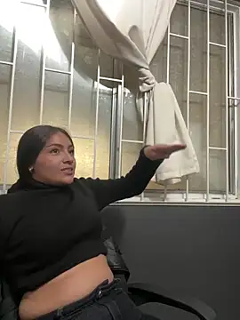 Alyha_Cortes's cam snapshot