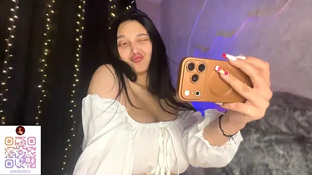 UdeleBarns live sex cam