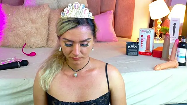 Lunitaa_Diva's cam snapshot