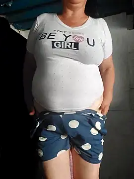 clarita_01's cam snapshot