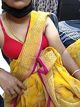 menaka-tamil's cam snapshot