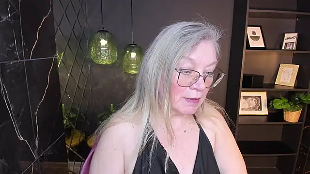 NataliMellow's cam snapshot