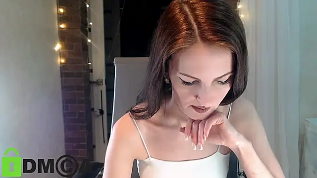 ms_kelarini's cam snapshot