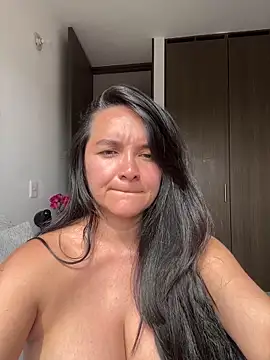 Nova_Gabriela's cam snapshot