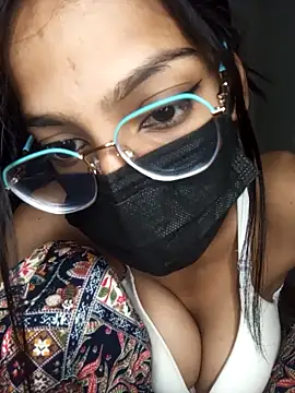 shaily_ji2's cam snapshot