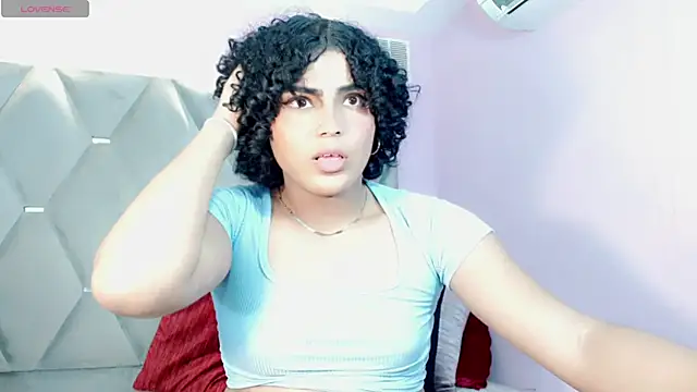 Danielaa_Foxx's cam snapshot