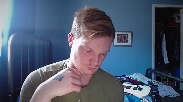 lustylyndon's cam snapshot