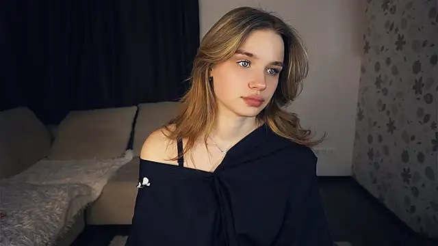 EarthaStinett's cam snapshot