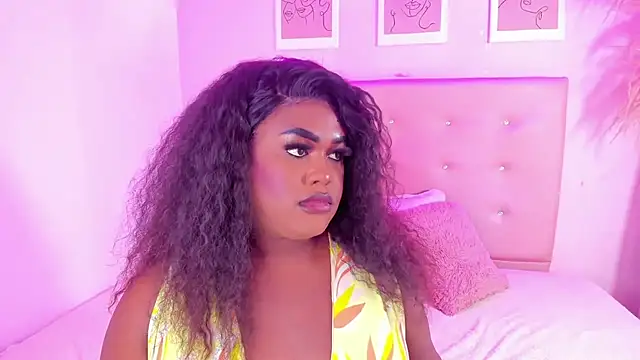 GEANNAROSE live sex cam