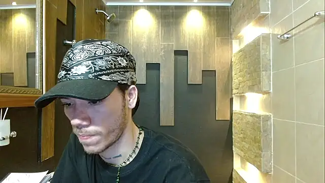 Milan_Jones_'s cam snapshot